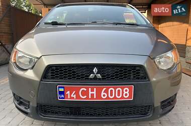 Хэтчбек Mitsubishi Colt 2008 в 