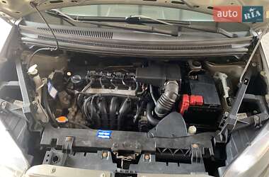 Хэтчбек Mitsubishi Colt 2008 в 