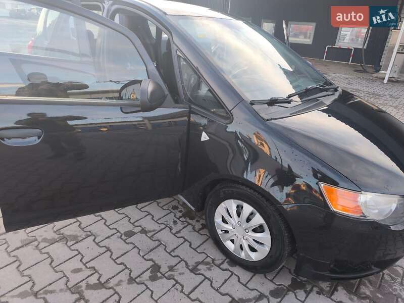 Хетчбек Mitsubishi Colt 2009 в Бучачі