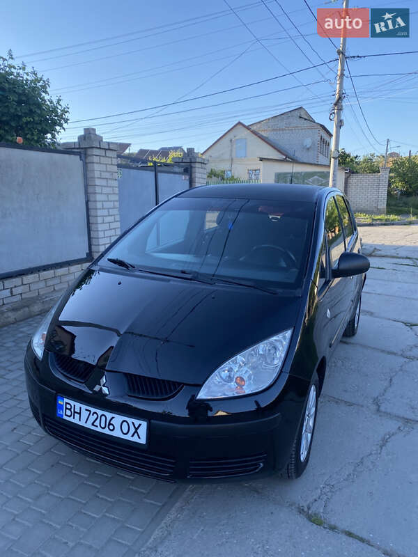Хэтчбек Mitsubishi Colt 2008 в Одессе