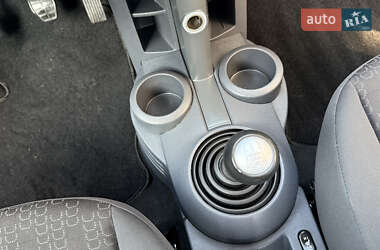 Хэтчбек Mitsubishi Colt 2010 в 