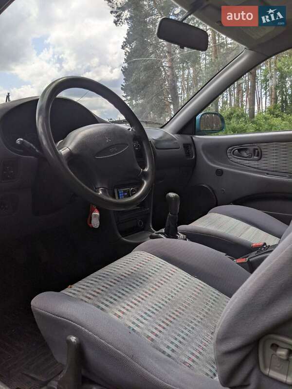 Хэтчбек Mitsubishi Colt 1995 в Житомире