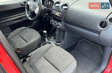 Хэтчбек Mitsubishi Colt 2008 в 