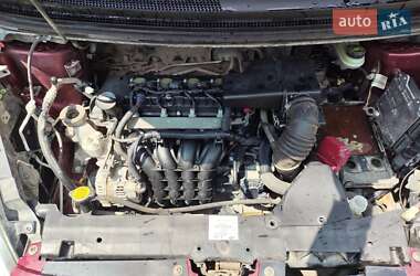 Хэтчбек Mitsubishi Colt 2004 в 