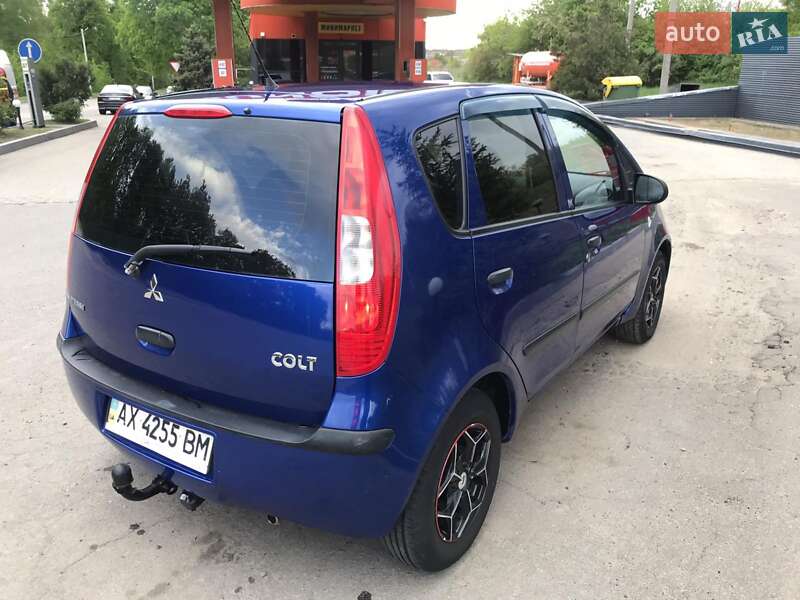 Хэтчбек Mitsubishi Colt 2008 в Люботине