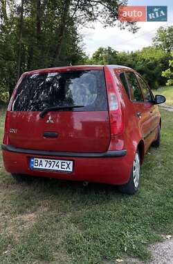 Хэтчбек Mitsubishi Colt 2006 в 