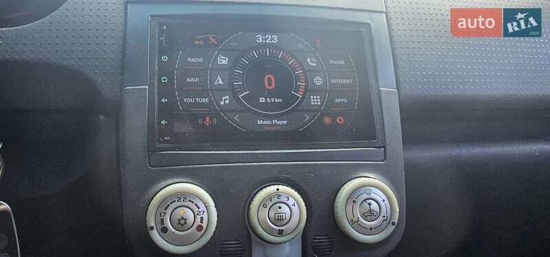 Хэтчбек Mitsubishi Colt 2006 в Черноморске