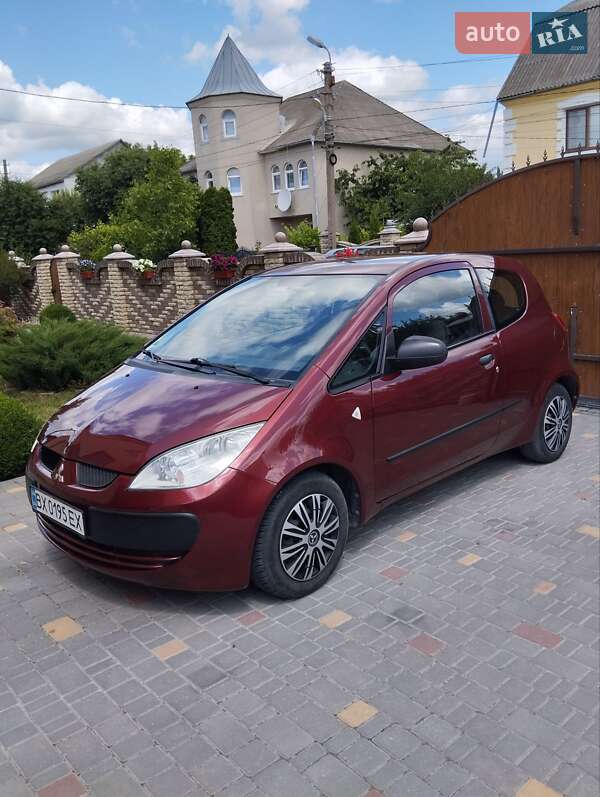 Хэтчбек Mitsubishi Colt 2006 в 