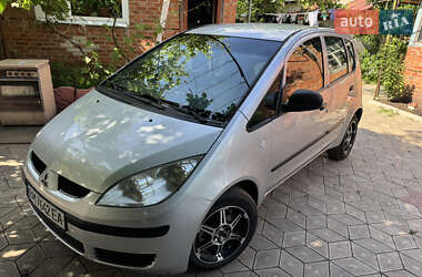 Хэтчбек Mitsubishi Colt 2006 в 
