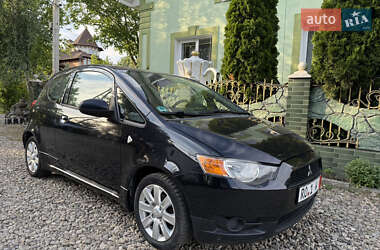 Хэтчбек Mitsubishi Colt 2010 в 