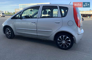 Хэтчбек Mitsubishi Colt 2007 в 