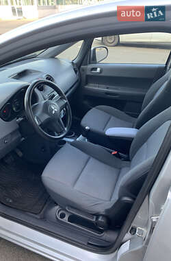 Хэтчбек Mitsubishi Colt 2007 в 