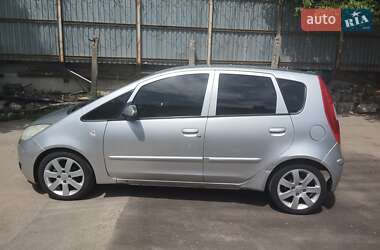Хэтчбек Mitsubishi Colt 2006 в 