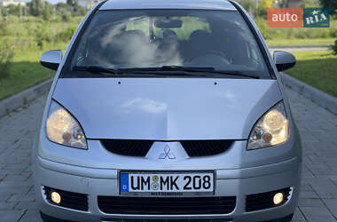 Хэтчбек Mitsubishi Colt 2008 в 
