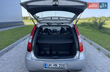 Хэтчбек Mitsubishi Colt 2008 в 
