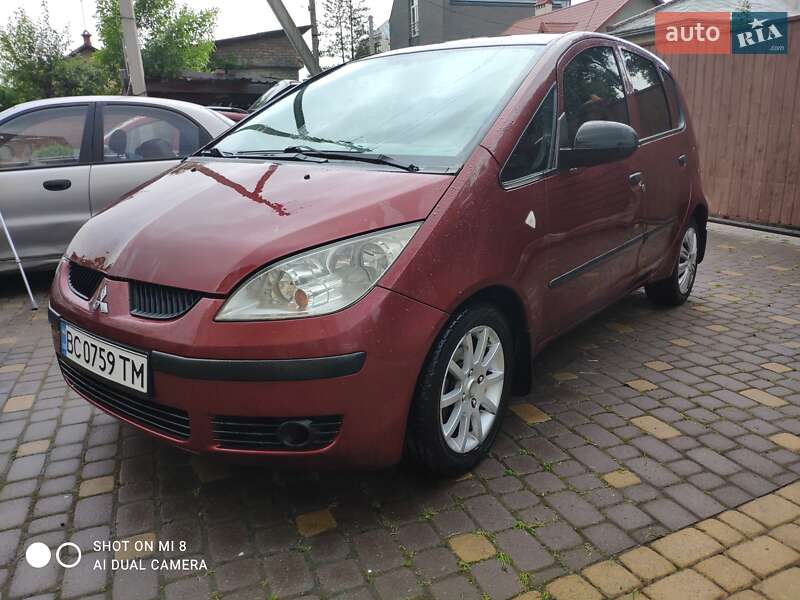 Хэтчбек Mitsubishi Colt 2006 в Львове
