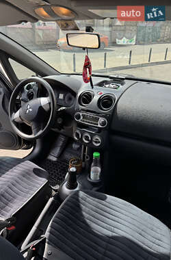 Хэтчбек Mitsubishi Colt 2008 в 