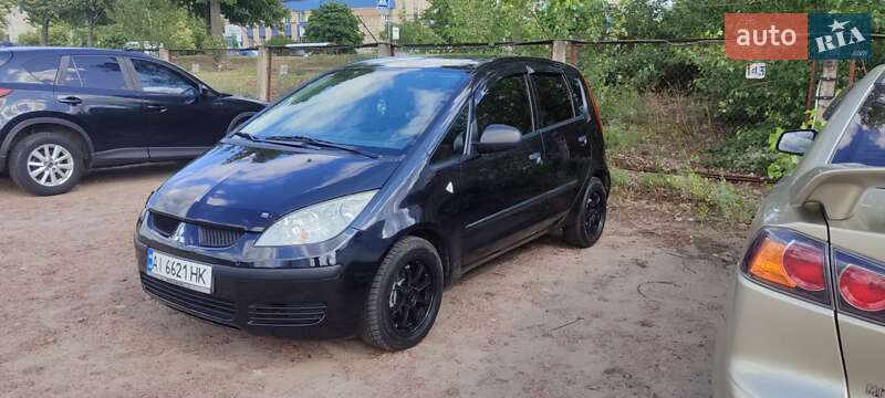 Хэтчбек Mitsubishi Colt 2008 в 