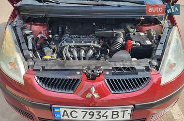 Хэтчбек Mitsubishi Colt 2006 в 
