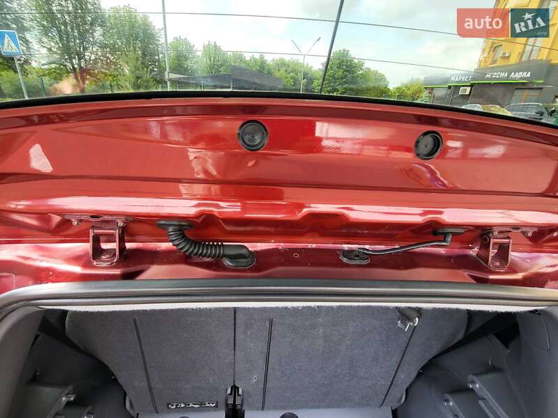 Хэтчбек Mitsubishi Colt 2006 в Луцке