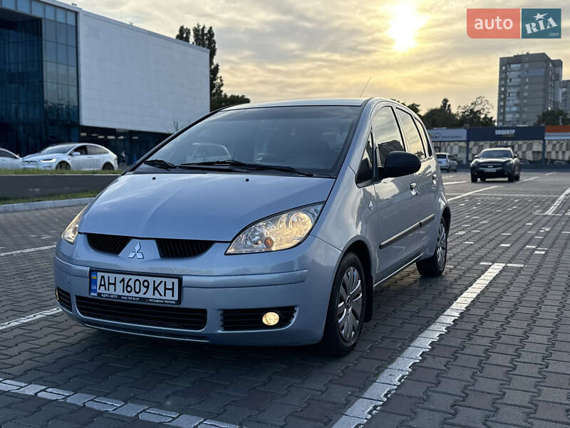 Mitsubishi Colt 2005