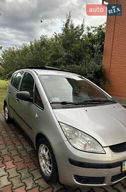 Хэтчбек Mitsubishi Colt 2007 в 