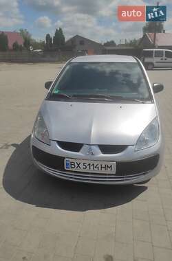Хэтчбек Mitsubishi Colt 2007 в Остроге