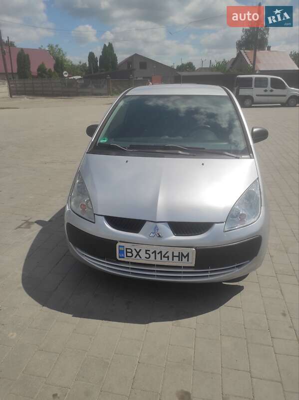 Хетчбек Mitsubishi Colt 2007 в 
