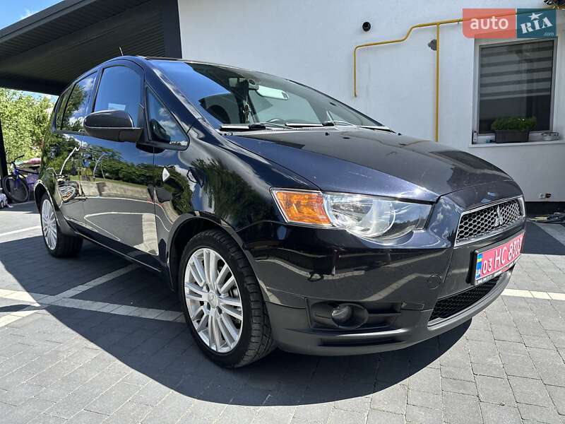 Хэтчбек Mitsubishi Colt 2013 в Черновцах