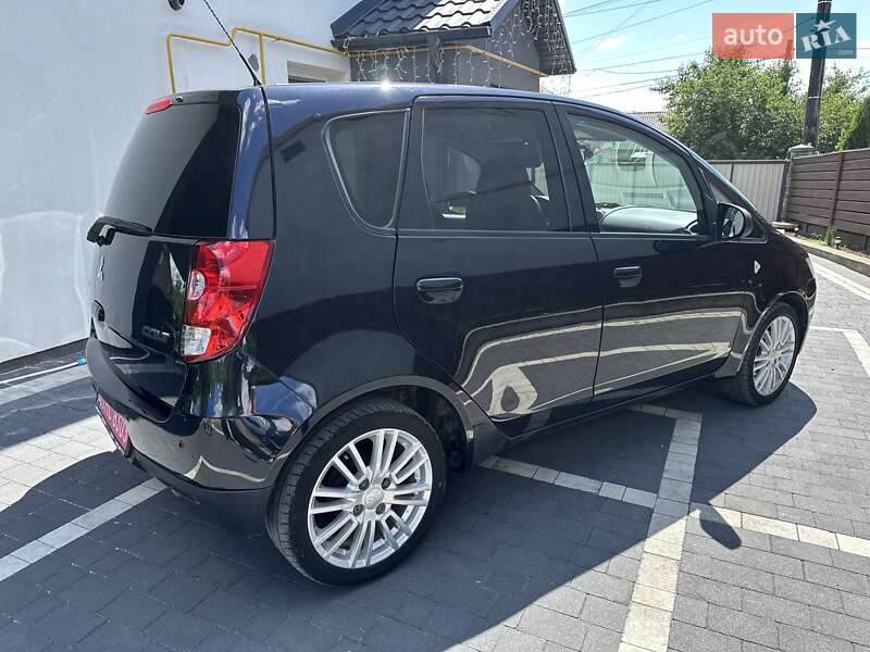 Хэтчбек Mitsubishi Colt 2013 в Черновцах