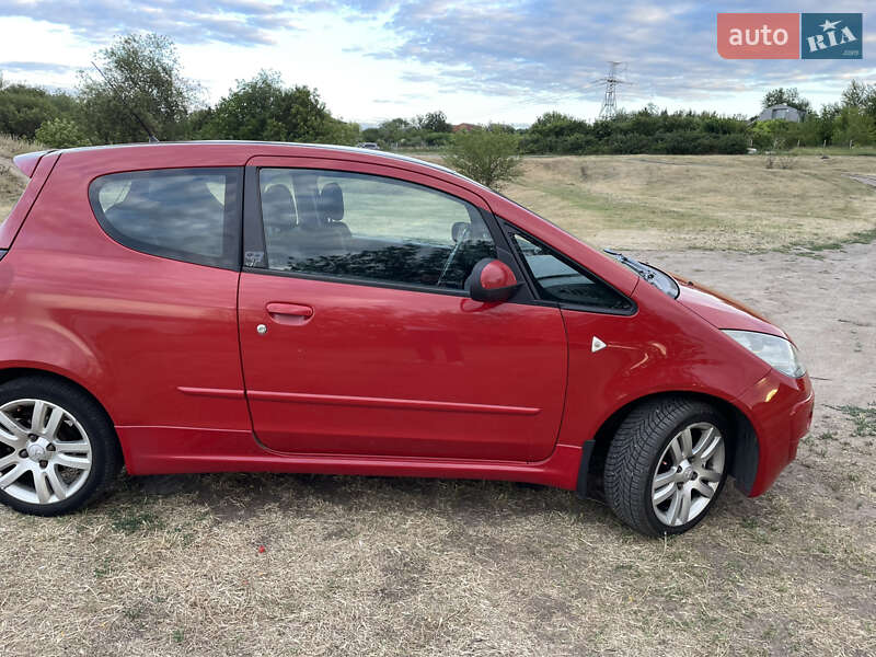 Хэтчбек Mitsubishi Colt 2005 в Днепре