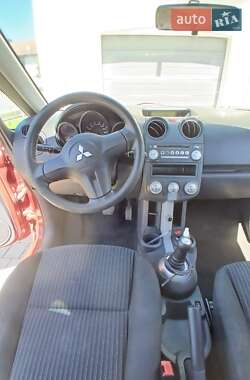Хэтчбек Mitsubishi Colt 2008 в 