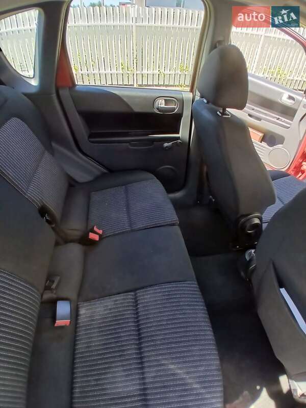 Хэтчбек Mitsubishi Colt 2008 в Ивано-Франковске фото 11 Хэтчбек Mitsubishi Colt 2008 в Ивано-Франковске