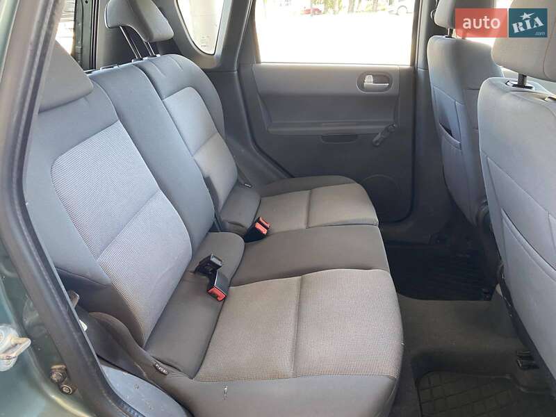 Хэтчбек Mitsubishi Colt 2006 в Николаеве