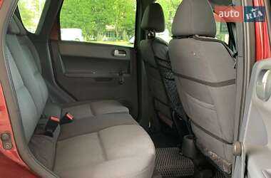 Хэтчбек Mitsubishi Colt 2005 в 