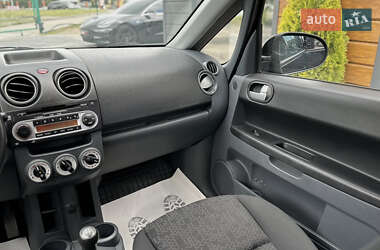 Хэтчбек Mitsubishi Colt 2010 в 