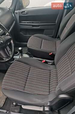 Хэтчбек Mitsubishi Colt 2008 в 