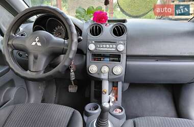 Хэтчбек Mitsubishi Colt 2008 в 