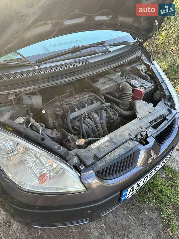Хетчбек Mitsubishi Colt 2005 в Харкові