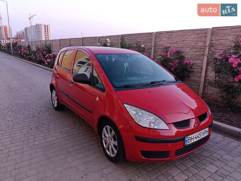 Mitsubishi Colt 2008