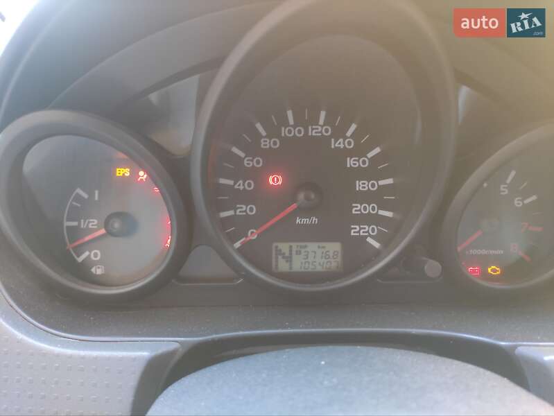 Хетчбек Mitsubishi Colt 2006 в Чернівцях фото 2 Хетчбек Mitsubishi Colt 2006 в Чернівцях