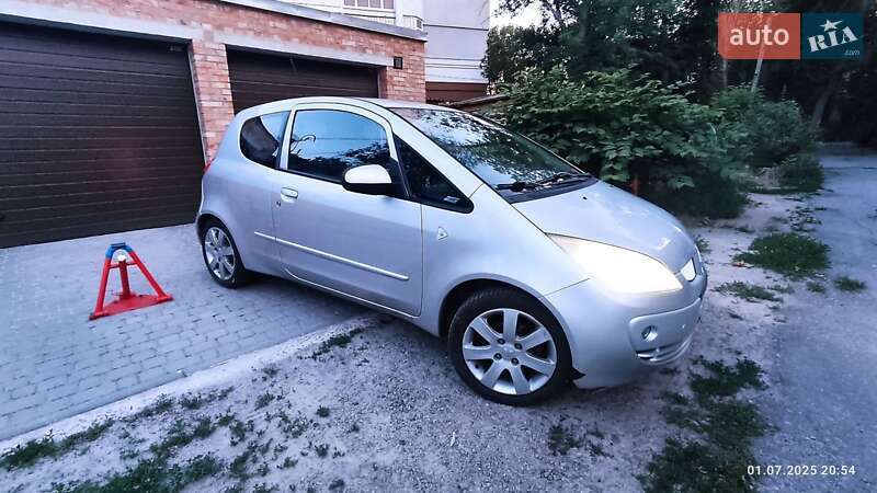 Хетчбек Mitsubishi Colt 2006 в Полтаві