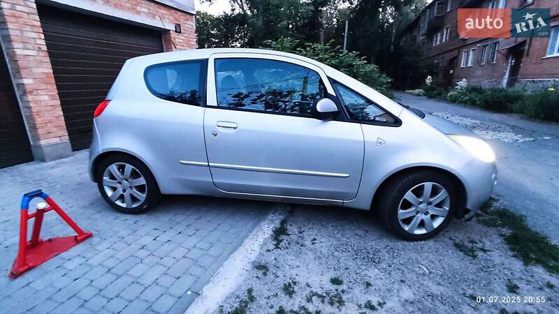 Хетчбек Mitsubishi Colt 2006 в Полтаві