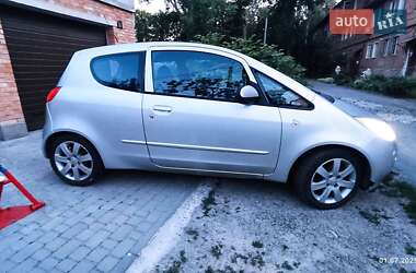 Хэтчбек Mitsubishi Colt 2006 в 