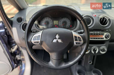 Хетчбек Mitsubishi Colt 2012 в 