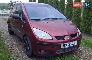 Хэтчбек Mitsubishi Colt 2004 в 