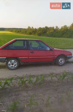 Хэтчбек Mitsubishi Colt 1985 в 