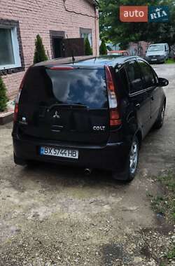 Хэтчбек Mitsubishi Colt 2008 в 