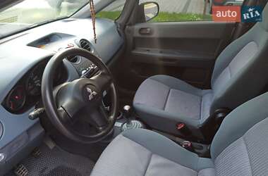 Хетчбек Mitsubishi Colt 2004 в 