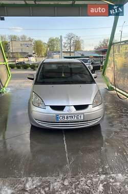 Хэтчбек Mitsubishi Colt 2006 в 